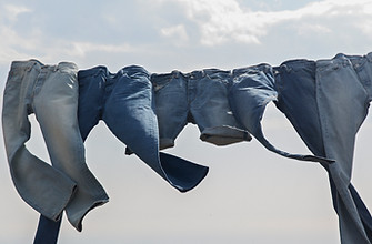 Opknoping jeans