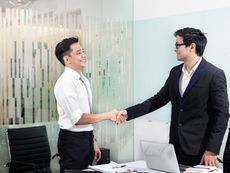Memulai Bisnis Lebih Dini Untuk Meraih Kesuksesan Lebih Cepat