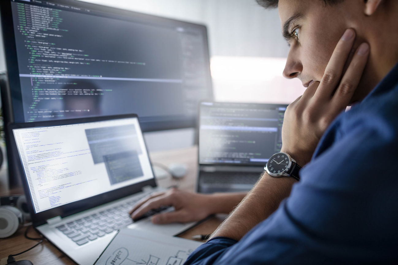 Working in Front of Multiple Screens