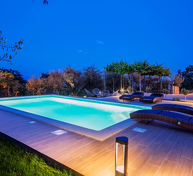 Luxury Poolside View