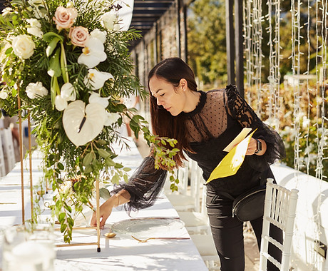 Decorating Wedding Table