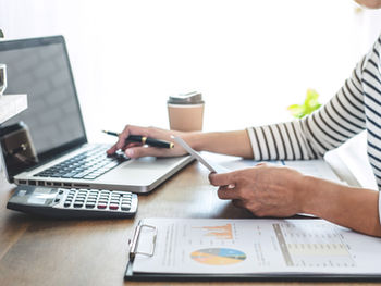 When to Outsource Your Books: How to Know It’s Time