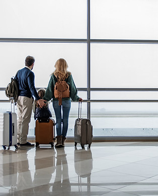 Famille à l'aéroport