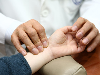 Feel the Pulse for acupunture