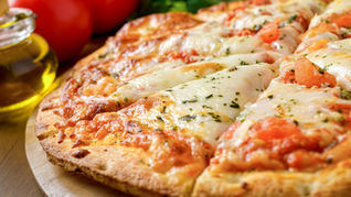 La Cooperadora de la Escuela 104 organiza una venta de pizzas para recaudar fondos