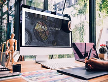 디자이너의 책상