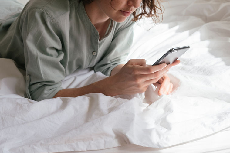 Frau SMS