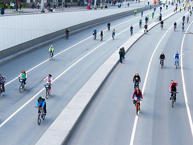 Road cycling in the city