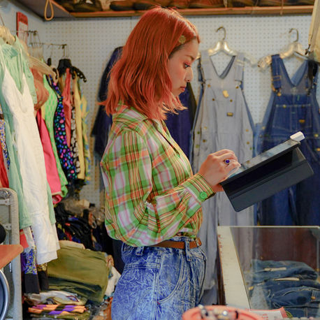 Vintage Clothing - The Ultimate Sustainable Fashion Choice