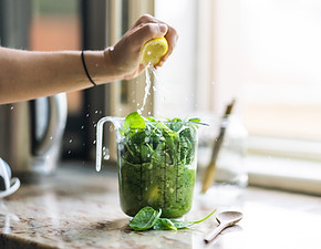 Making Green Juice