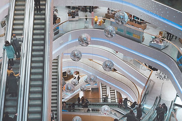 Escaleras mecánicas del centro comercial