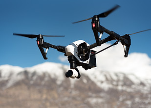 Drone avec caméra