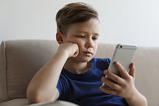 Child on Smartphone