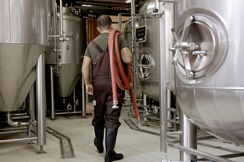 Cervecero en cervecería