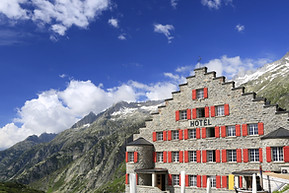 Hotel in den Bergen
