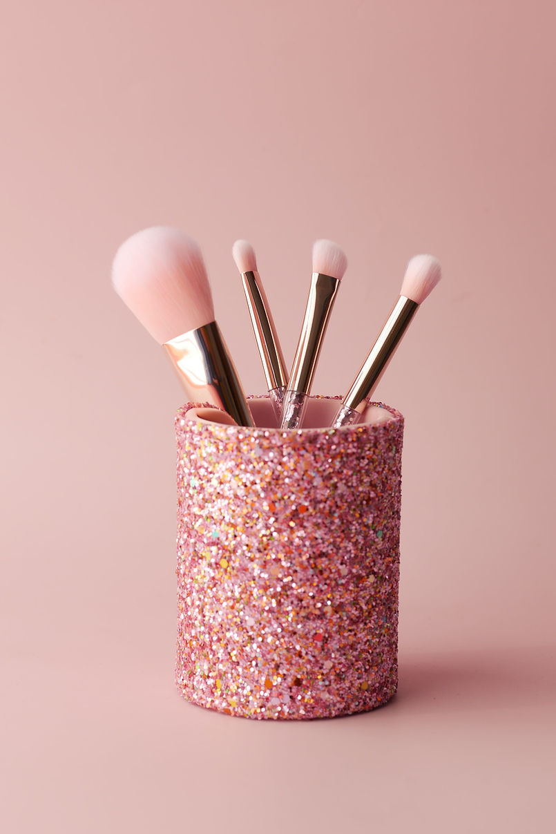 Sparkling Makeup Holder