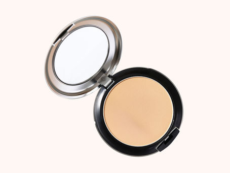 The Benefits of Permanent Makeup for Busy Professionals