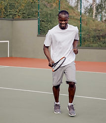 Joueur de tennis masculin