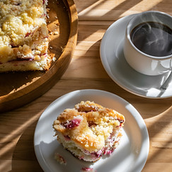 Kaffee und Streuselkuchen