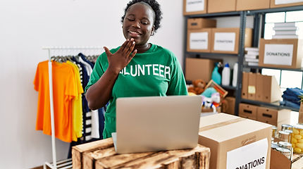 Volunteer Organizing Donations