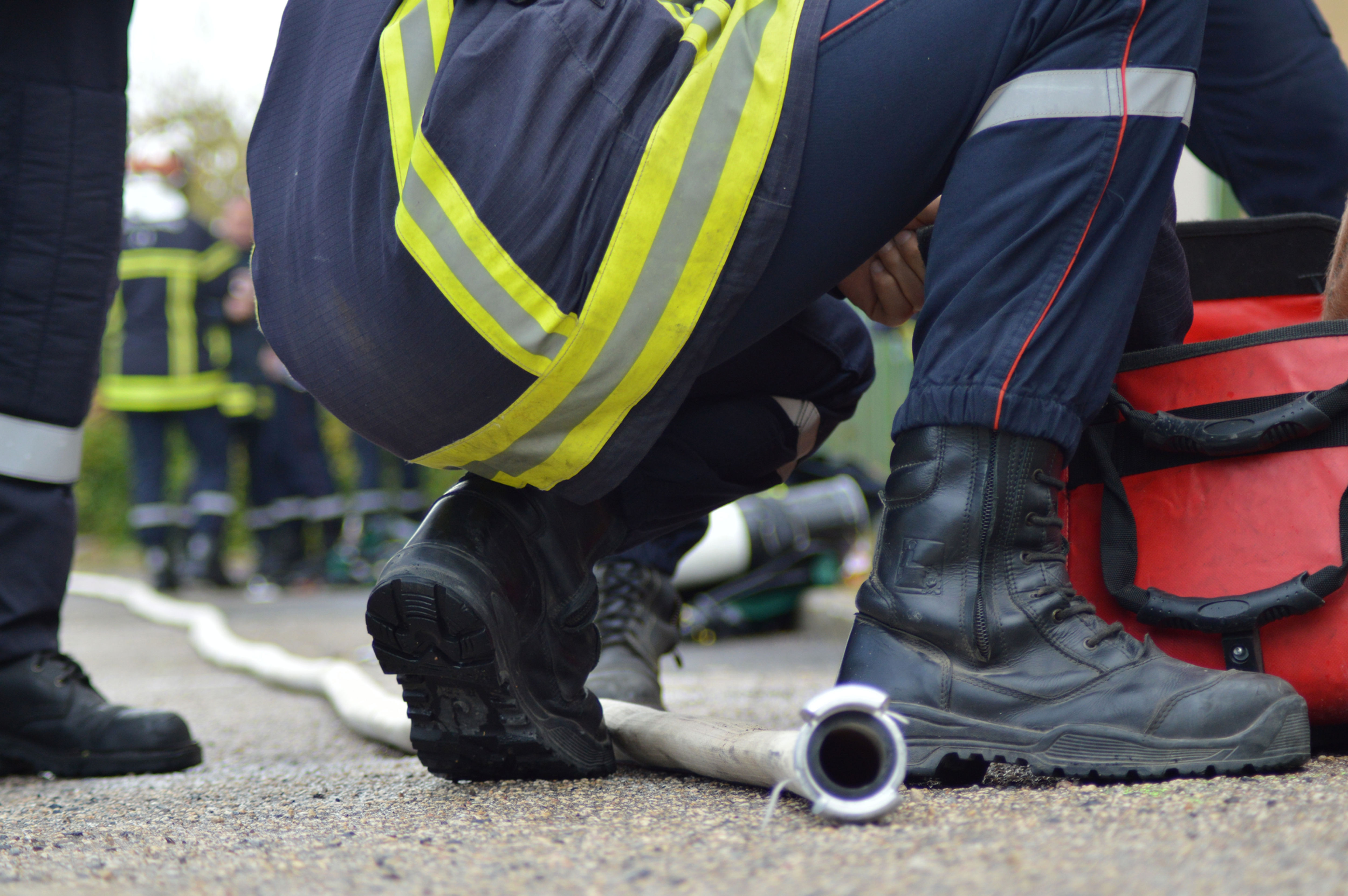 direção defensiva + primeiros socorros