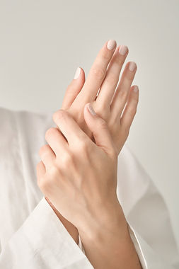 Elegante Nude-Maniküre