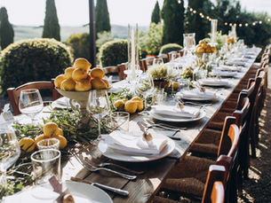 BANCHETTO DI NOZZE: TRA LOCALE E INTERNAZIONALE