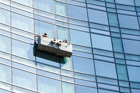 Cleaning Building Windows