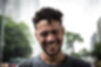 Homem sorrindo