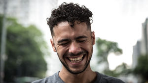 Podemos utilizar o humor quando existe dor?