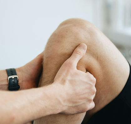 Knie wird untersucht