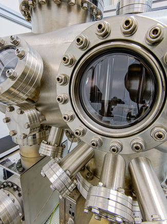 High vacuum physics equipment