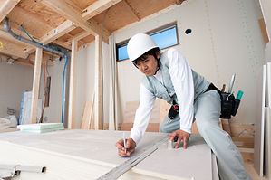 仕事中の作業員