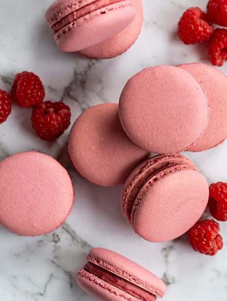 Raspberry Macaroons