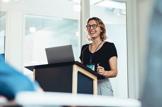 Prise de parole lors d’un séminaire