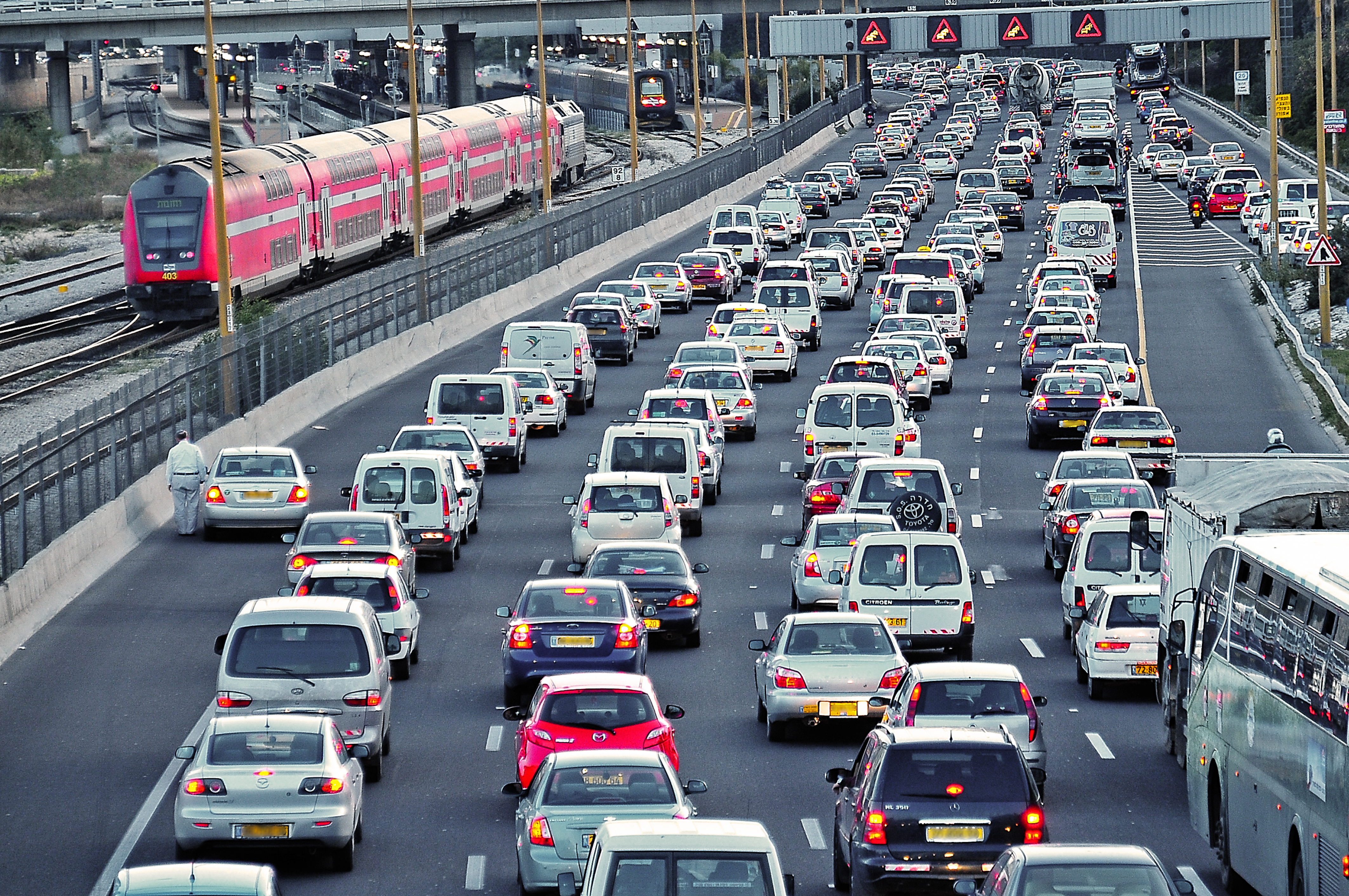 Trafik Sıkışıklığı ABD'de Kamyon Taşımacılığına 108 Milyar Dolara Mal Oluyor