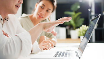 Discusiones con compañeros de trabajo