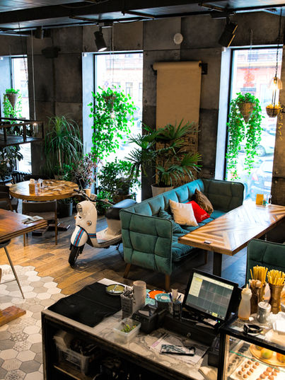 おしゃれな飲食店