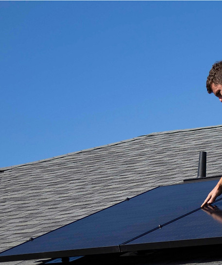 Installieren von Solarmodulen