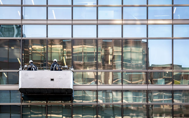 Cleaning Building Windows