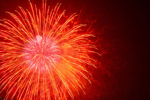 Feux d'artifice rouges