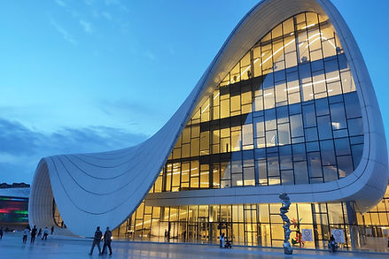 モダンな曲線建築