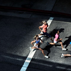 Retira tu kit de la Barbie Run Santiago 2024 en Open Kennedy