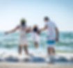 Família na praia