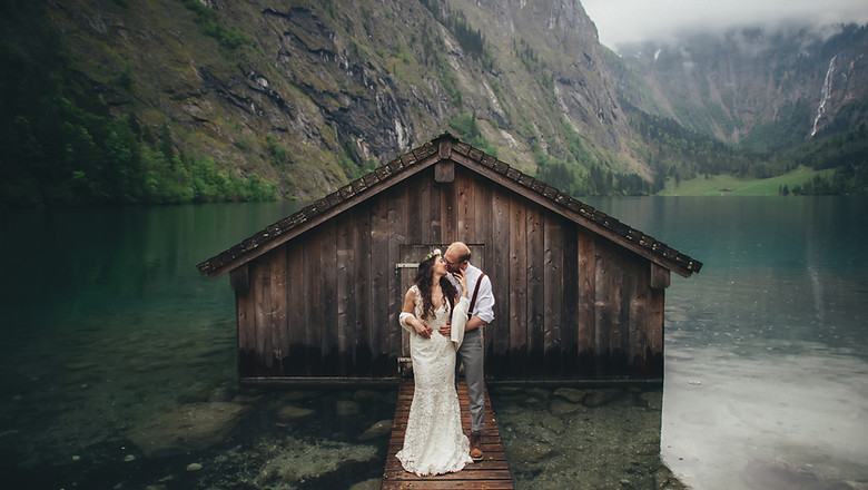 Wedding couple at the lake