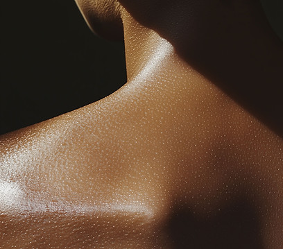 Shoulder Close-Up