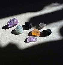 Cristaux bruts assortis