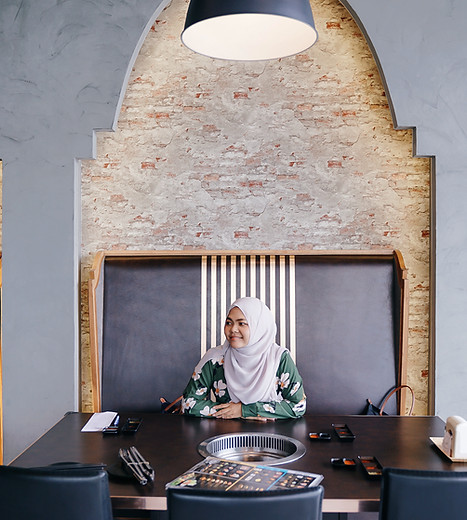 wanita dangan hijab