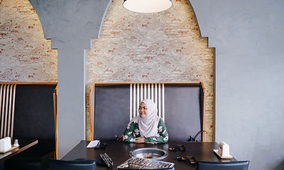 wanita dangan hijab