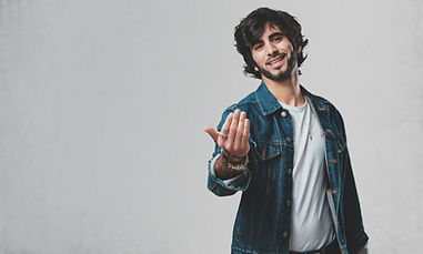 Ragazzo con barba